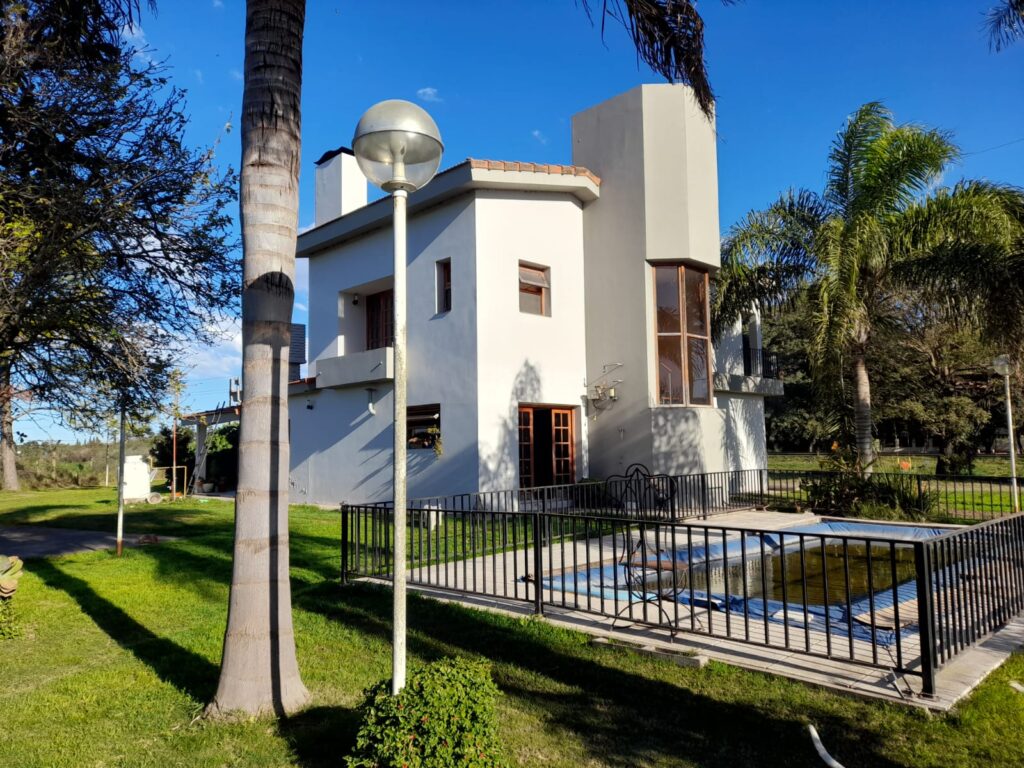 Casa Quinta en venta – Crespo, E.R